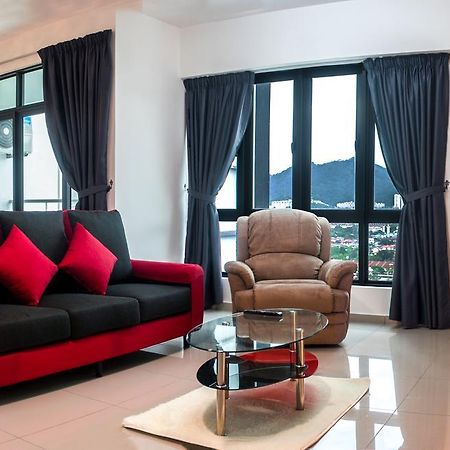 Lazy Traveler'S Suite By D Imperio Homestay Georgetown Luaran gambar
