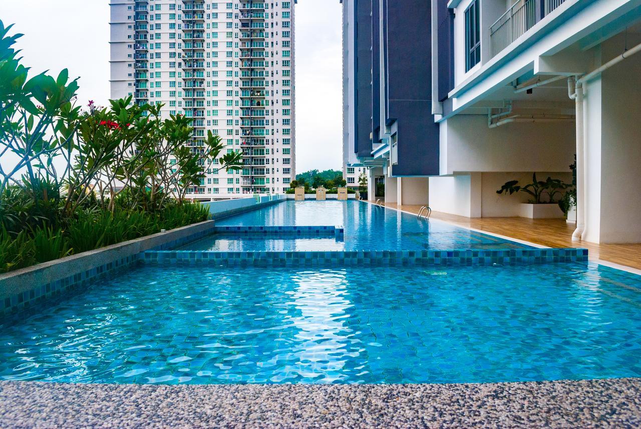 Lazy Traveler'S Suite By D Imperio Homestay Georgetown Luaran gambar