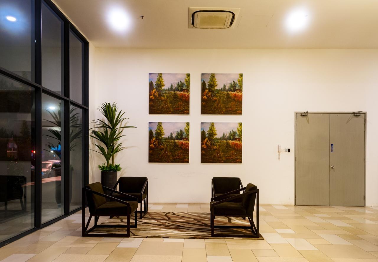 Lazy Traveler'S Suite By D Imperio Homestay Georgetown Luaran gambar